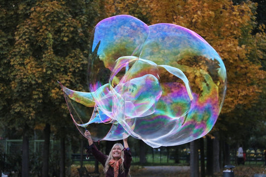 Mischen von Riesenseifenblasen Flüssigkeit